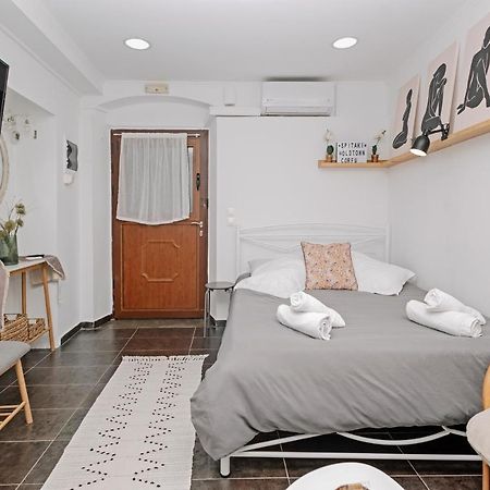Ferienwohnung Spitaki @Old Town Corfu! Corfu  Exterior foto